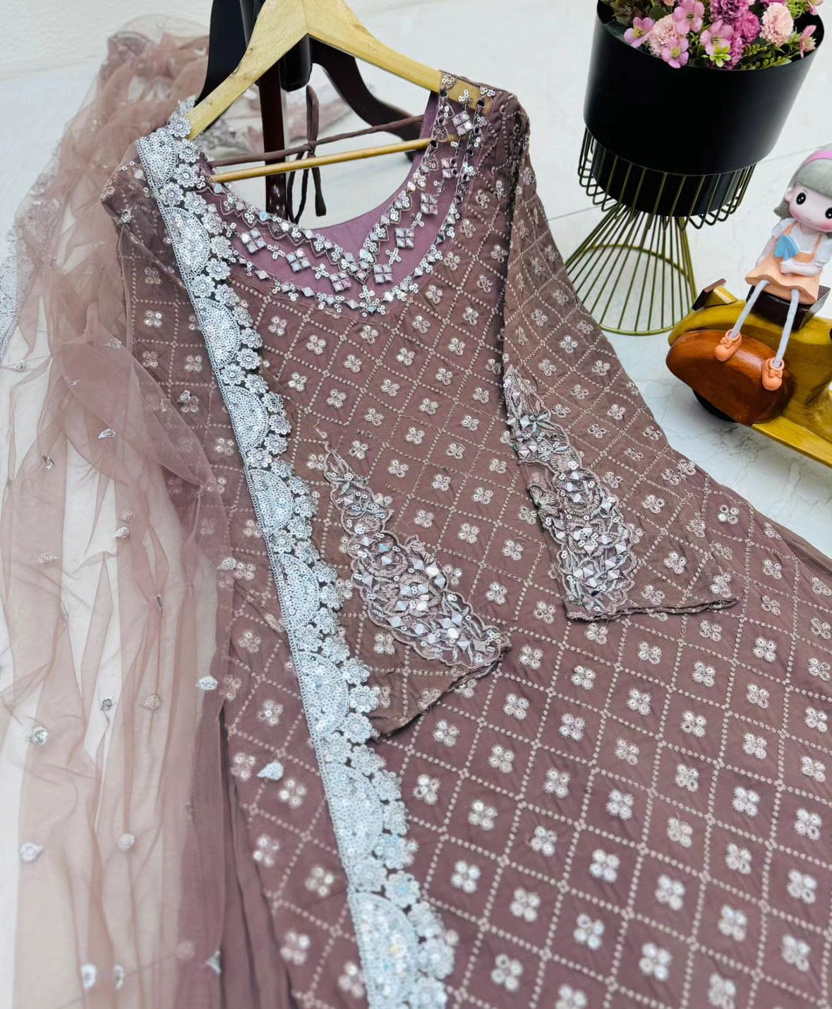 Plazzo suit
