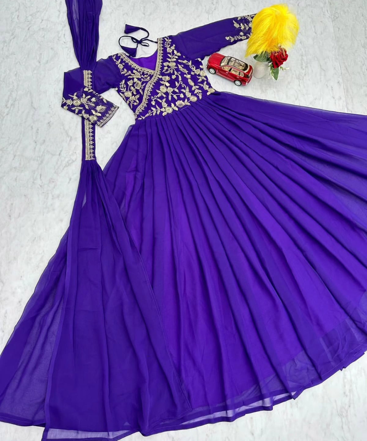 Dress suit