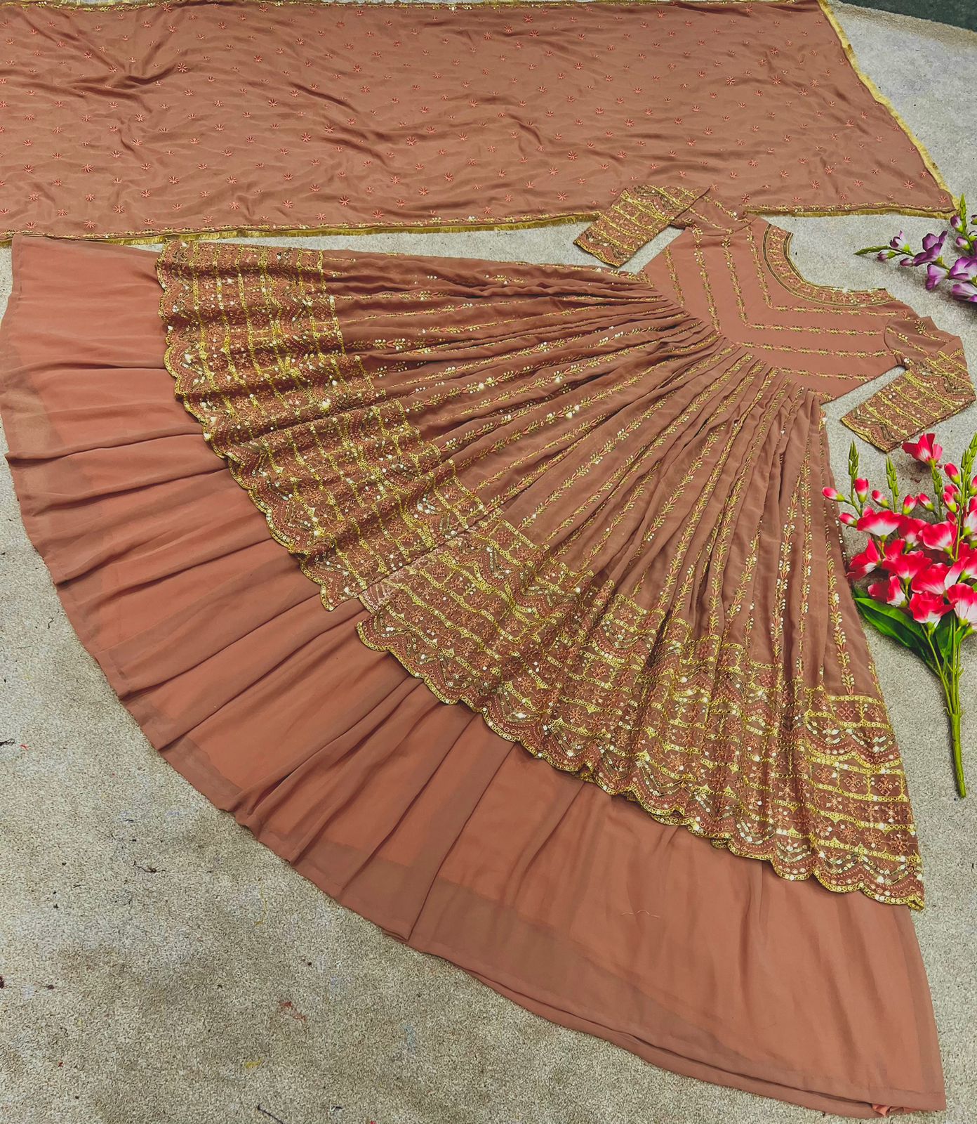 Lahenga