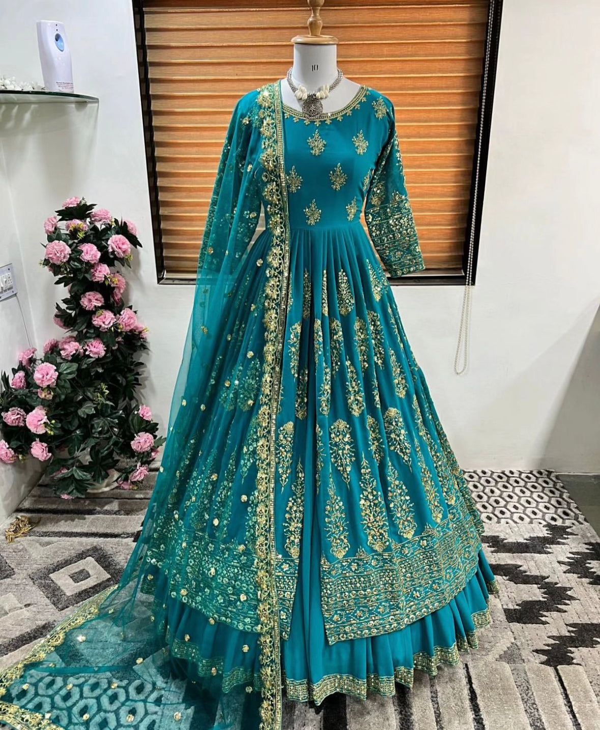 Dress lahenga