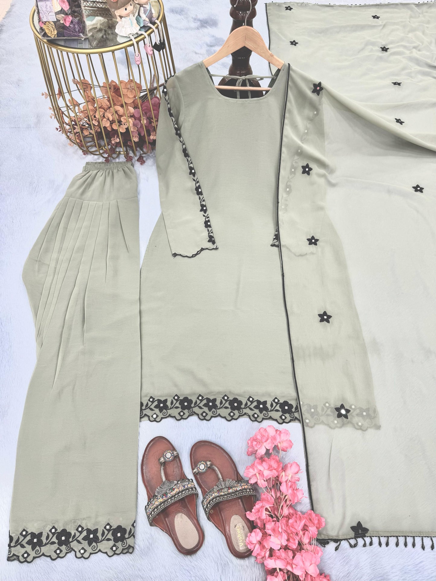 Farshi Salwar