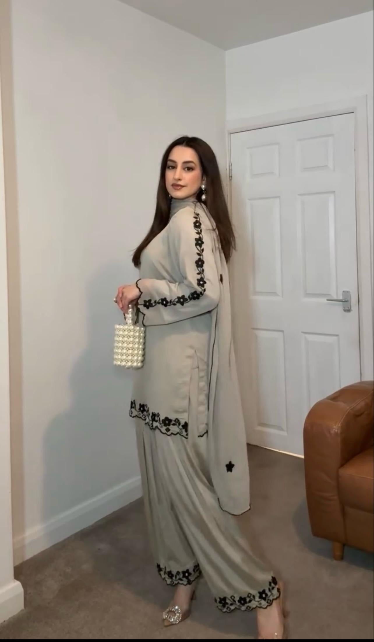 Farshi Salwar
