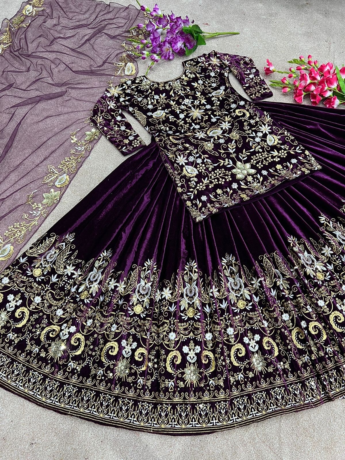 Velvet lahenga