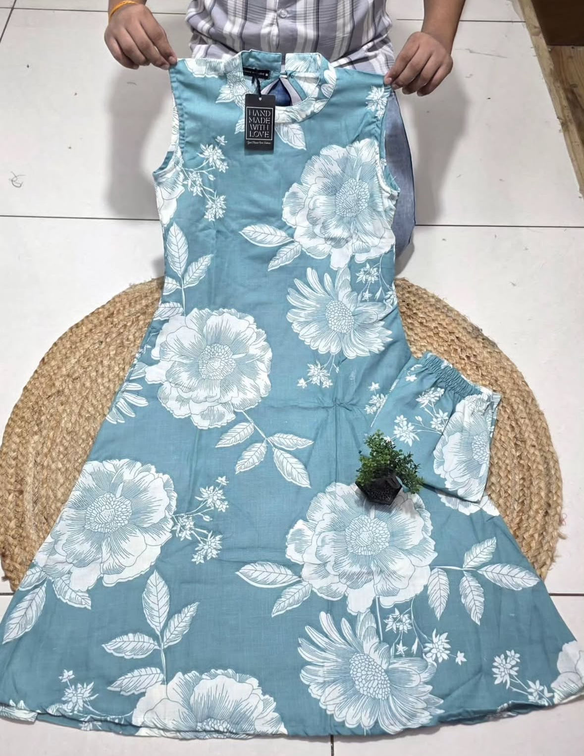 Floral kurti suit