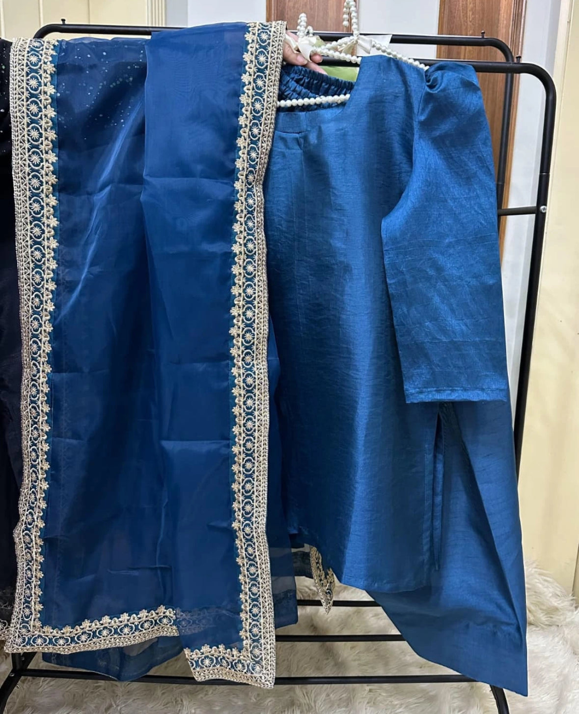 Farshi Salwar Suit