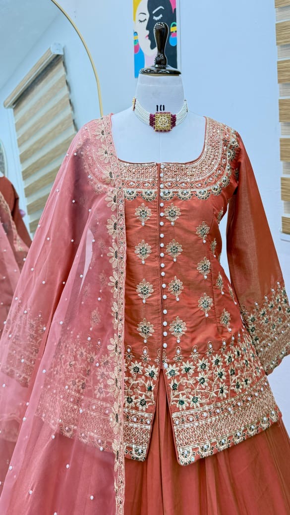 Lahenga suit
