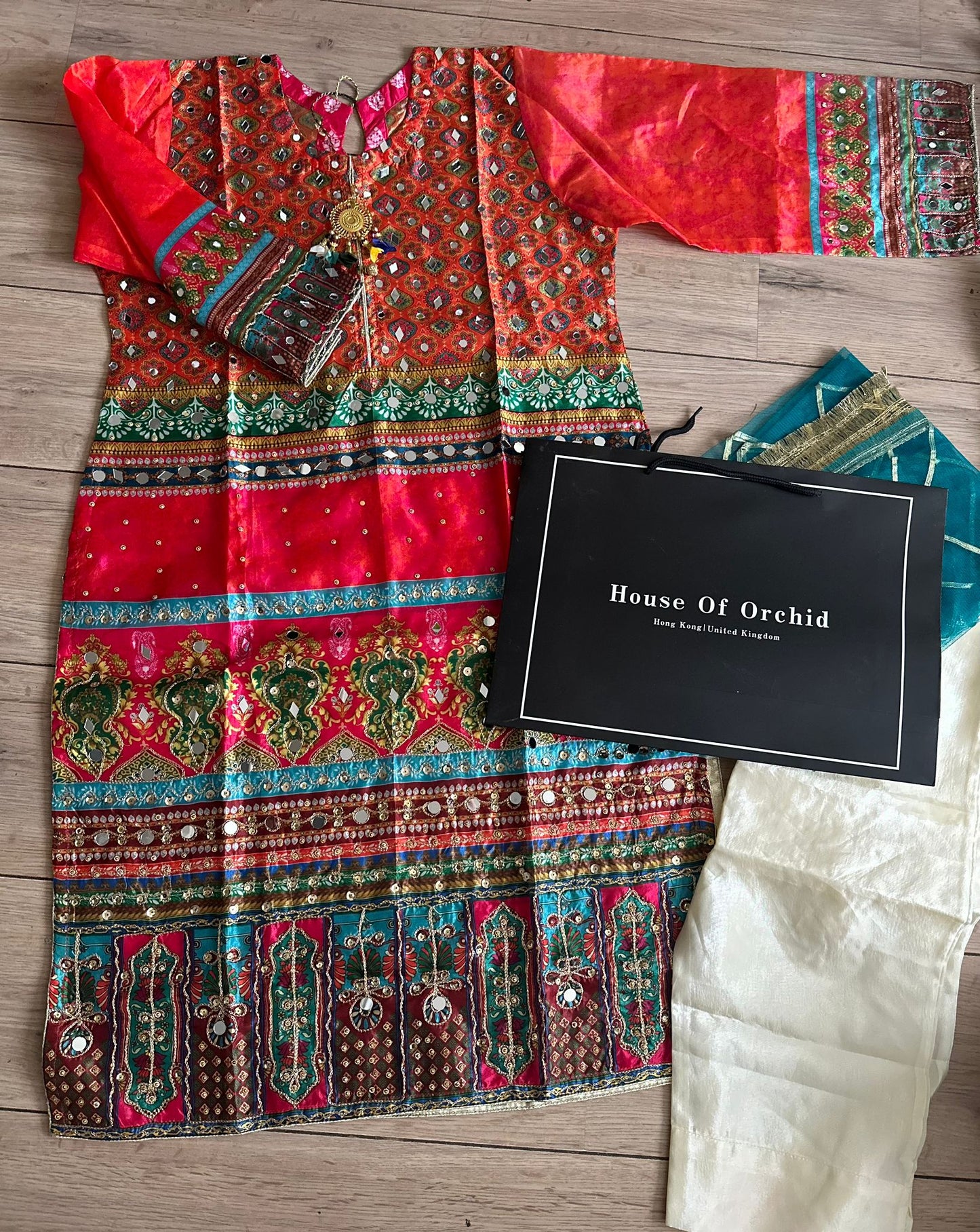 Mirror work suit