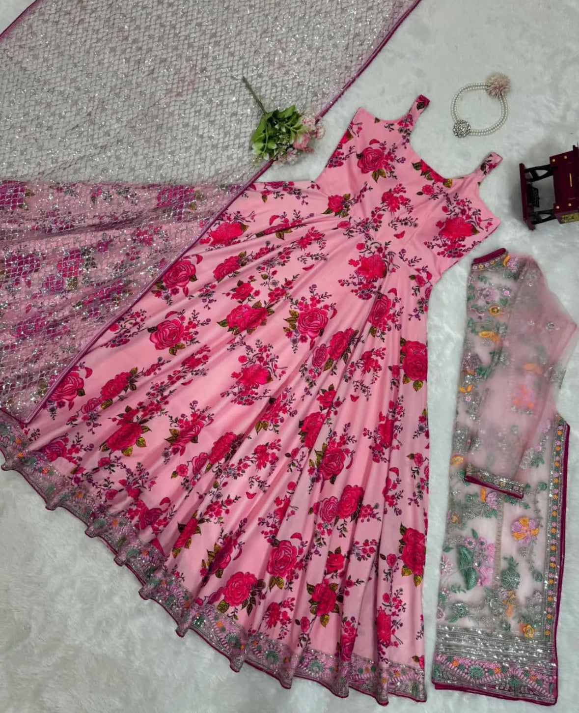 Anarkali suit