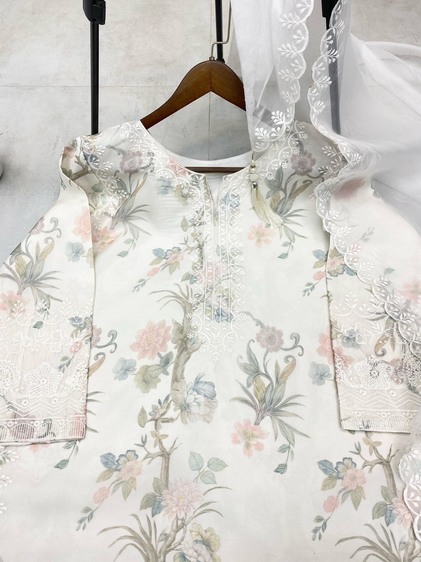 Farshi Salwar