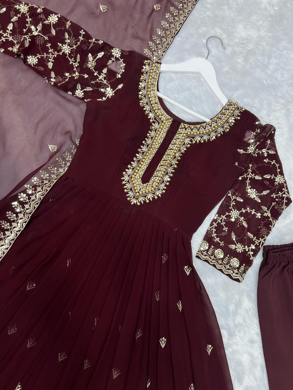 Dress suit