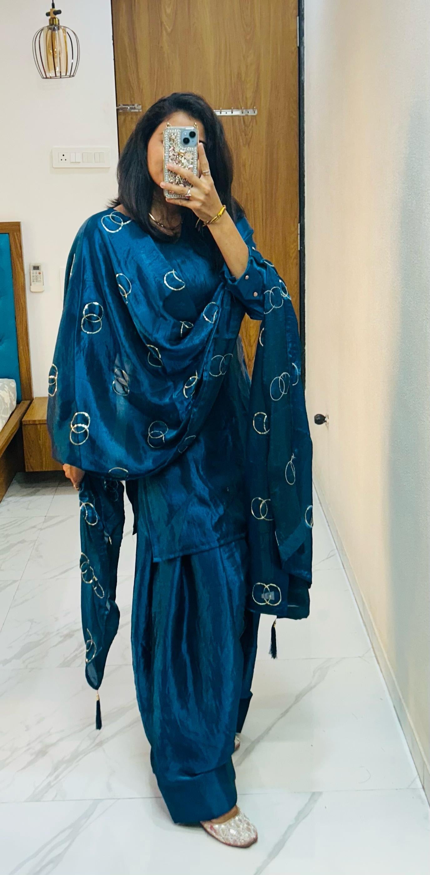 Farshi Salwar