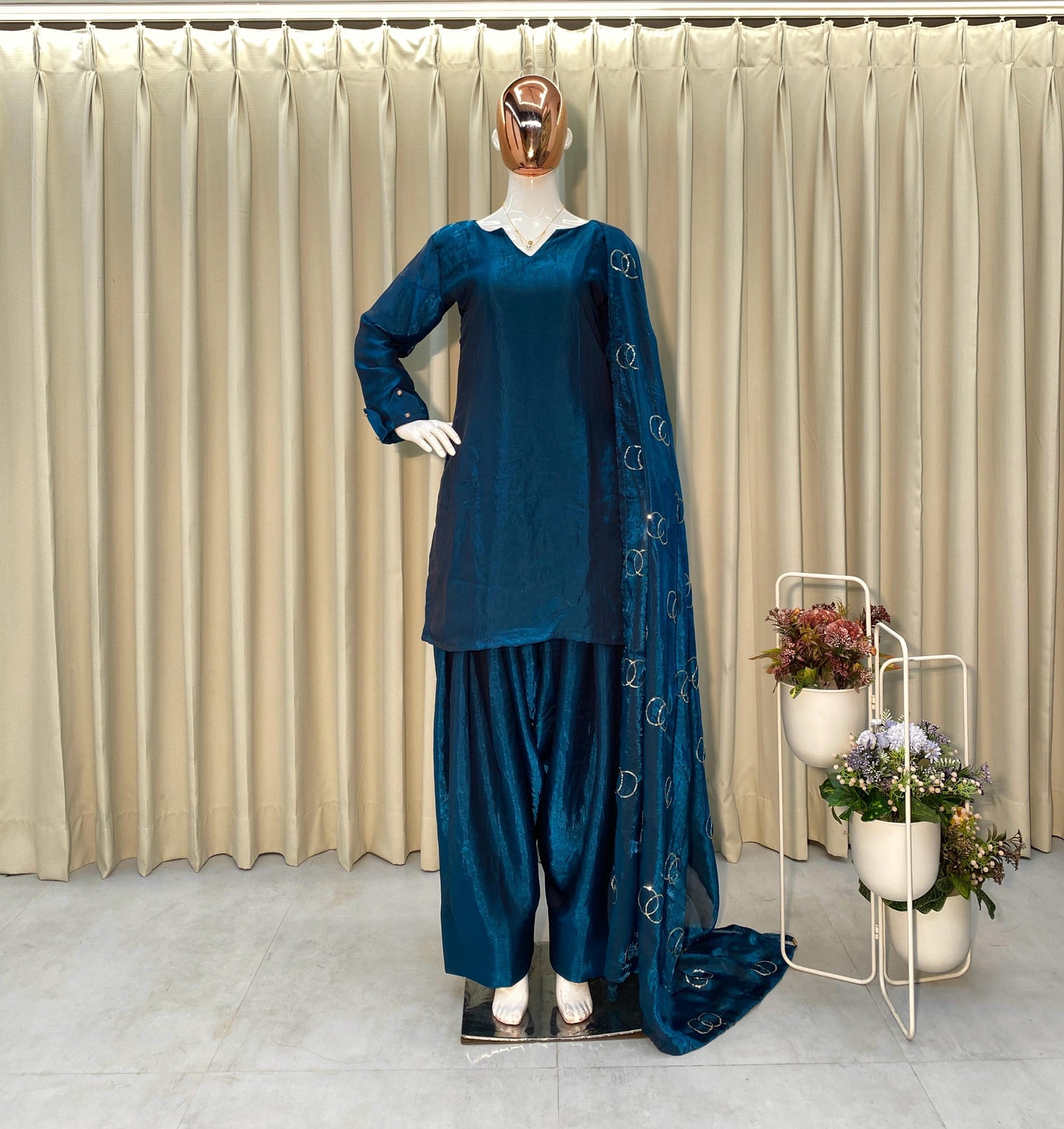 Farshi Salwar