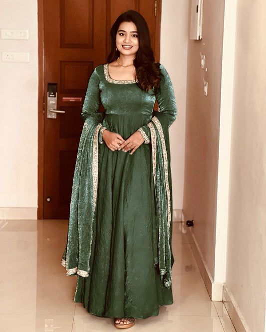 Anarkali suit